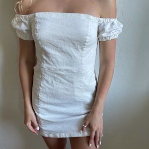 Gorgeous Off Shoulder Dress